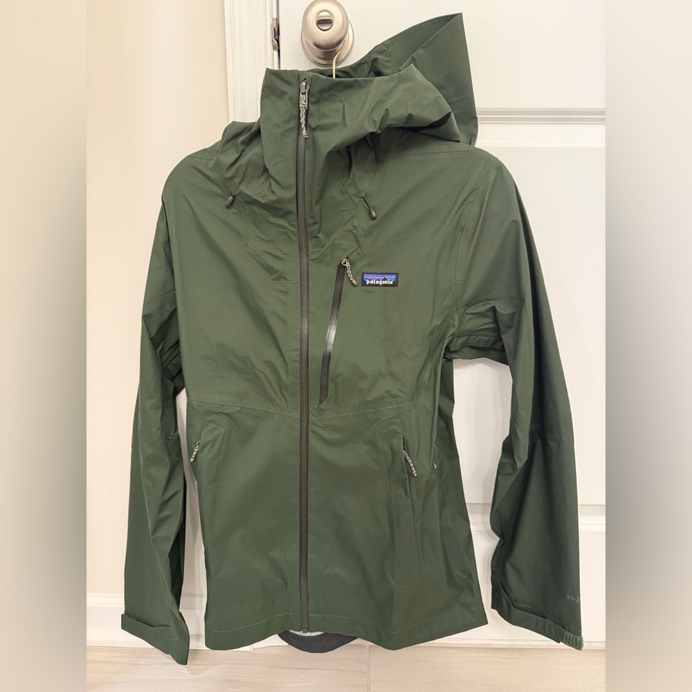 NWT Patagonia Men's Granite Crest Rain Jacket Torrey Pine Green S